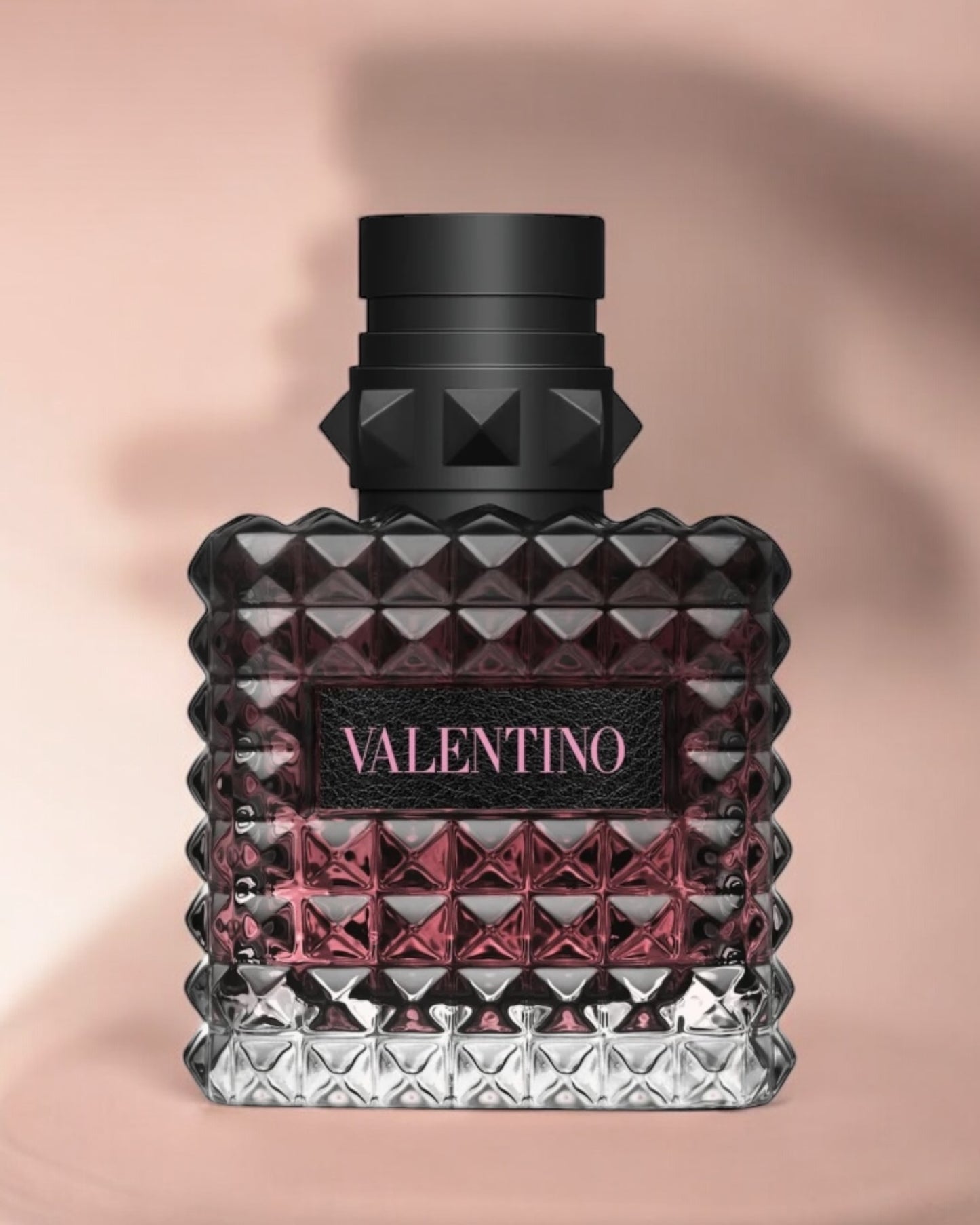 Valentino Donna Born in Roma Intense
